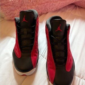 AIR JORDAN 13 XIII LOW RETRO GS BLACK VERY BERRY WHITE DA8019
061 SIZE 5Y